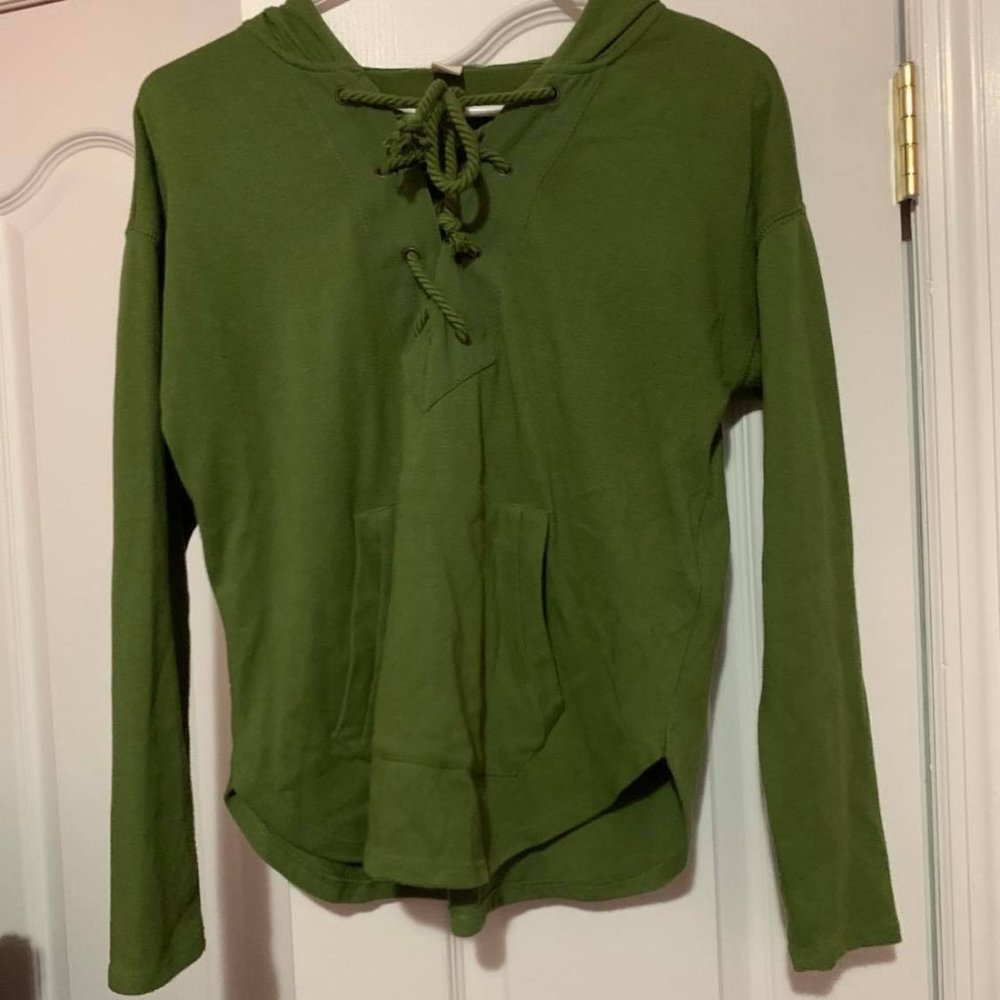 Small Forever21 Green Tie-Up Hoodie
